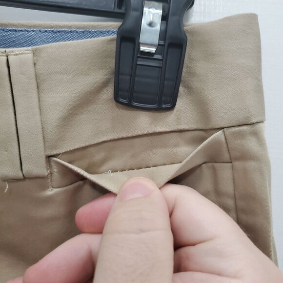 Banana Republic The Logan Fit Women's Khaki Flat Front‎ Stretch Trousers Size 00 - Picture 2 of 7